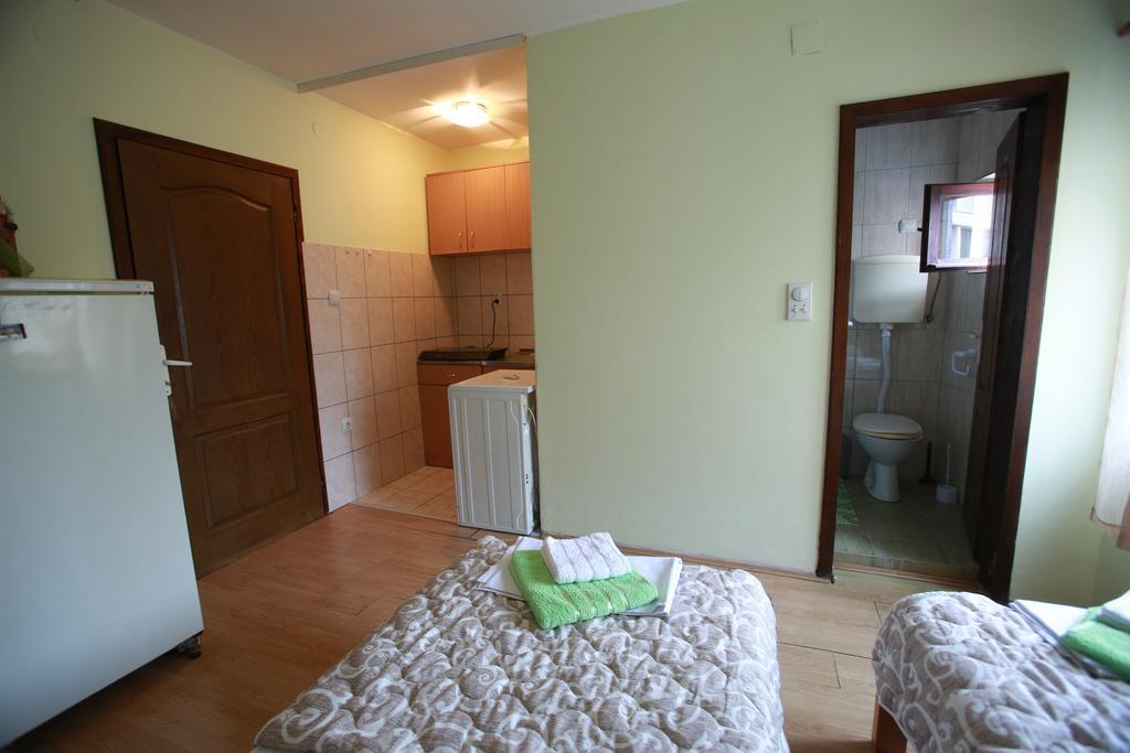 Apartman Centar Bb Pančevo Exterior foto